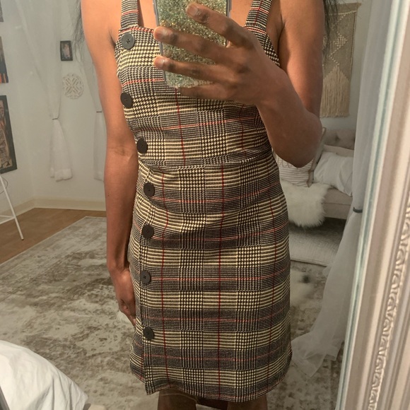 Dress - Picture 3 of 3